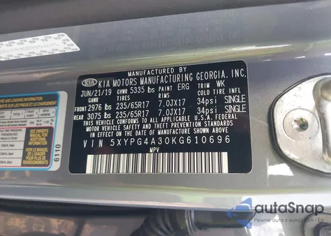 2019 Kia Sorento 2.4L L z USA, uszkodzony, nr VIN 5XYPG4A30KG610696